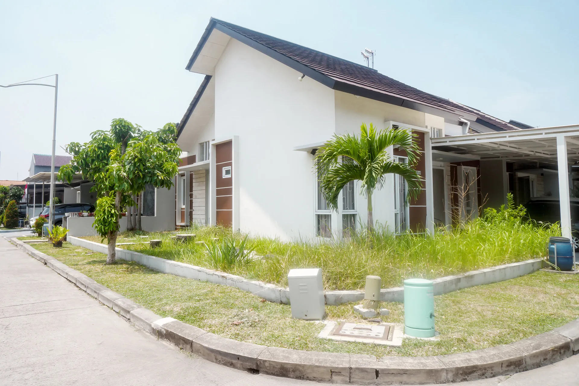 日和佐不動産株式会社